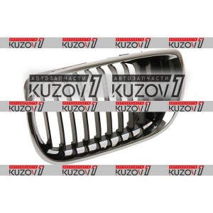 РЕШЕТКА РАДИАТОРА (ЛЕВАЯ) ХРОМ ОБОДОК + ЧЕРНЫЕ РЕБРА - фото