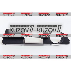 РЕШЕТКА В БАМПЕР (ЛЕВАЯ)